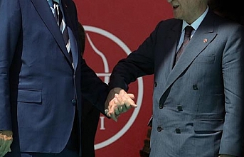 BAHÇELİ'NİN ERDOĞAN AŞKI YİNE DEPREŞTİ