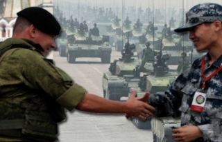 Rusya ve Çin'den gövde gösterisi