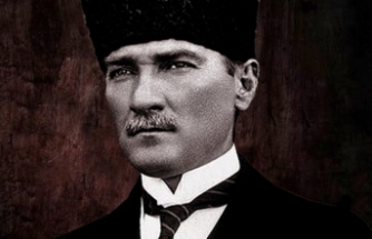 Kalplerde yaşıyorsun Atam...