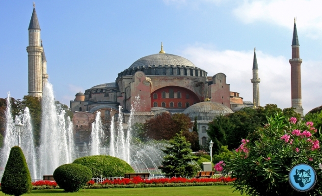 Ayasofya, hangi  projenin adımıdır?