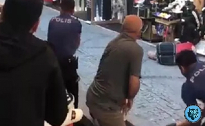 Beyazıt'ta silahlı kavga: Biri polis 5 yaralı